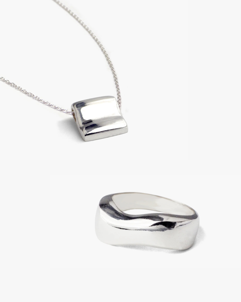 Set joyería artesanal anillo Bossa y colgante Muriola Mini, de Lalanne