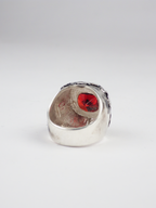 Anillo con circonita naranja engastada y plata reciclada Vesta, de Lalanne