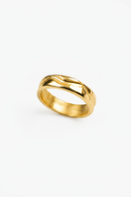 alianza artesanal de compromiso en oro Fold lateral, de Lalanne 