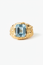 Anillo oro vermeil con topacio azul